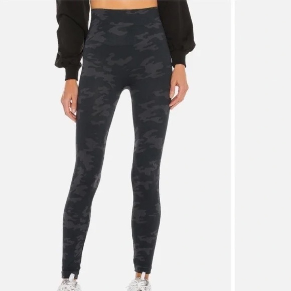 Spanx Seamless High Waist Camo Leggings